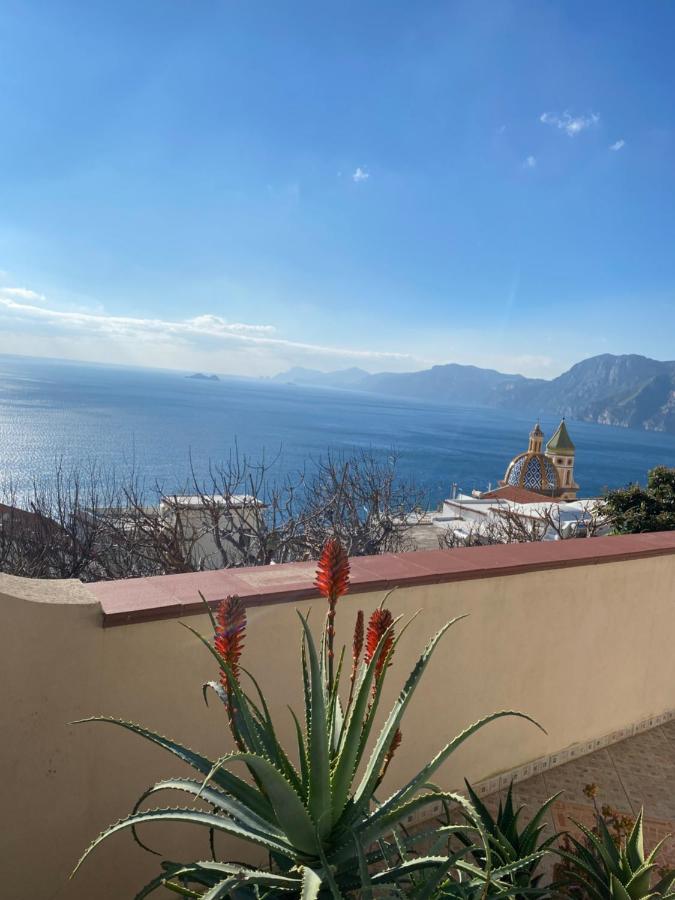 Appartamento Il Profumo dei Fiori Praiano Esterno foto